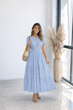 Aura | Vestido Blanco Fluido Elegante con Cintura Elástica