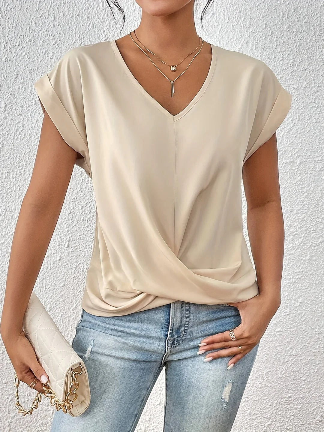 Cleo | Camiseta informal con escote corazón