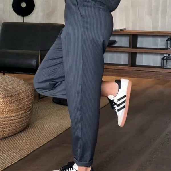MATHILDA | PANTALONES DE RAYAS ELEGANTES QUE FAVORECEN LA FIGURA