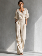 Alia | Elegante conjunto con efecto cruzado y piernas anchas
