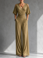Alia | Elegante conjunto con efecto cruzado y piernas anchas