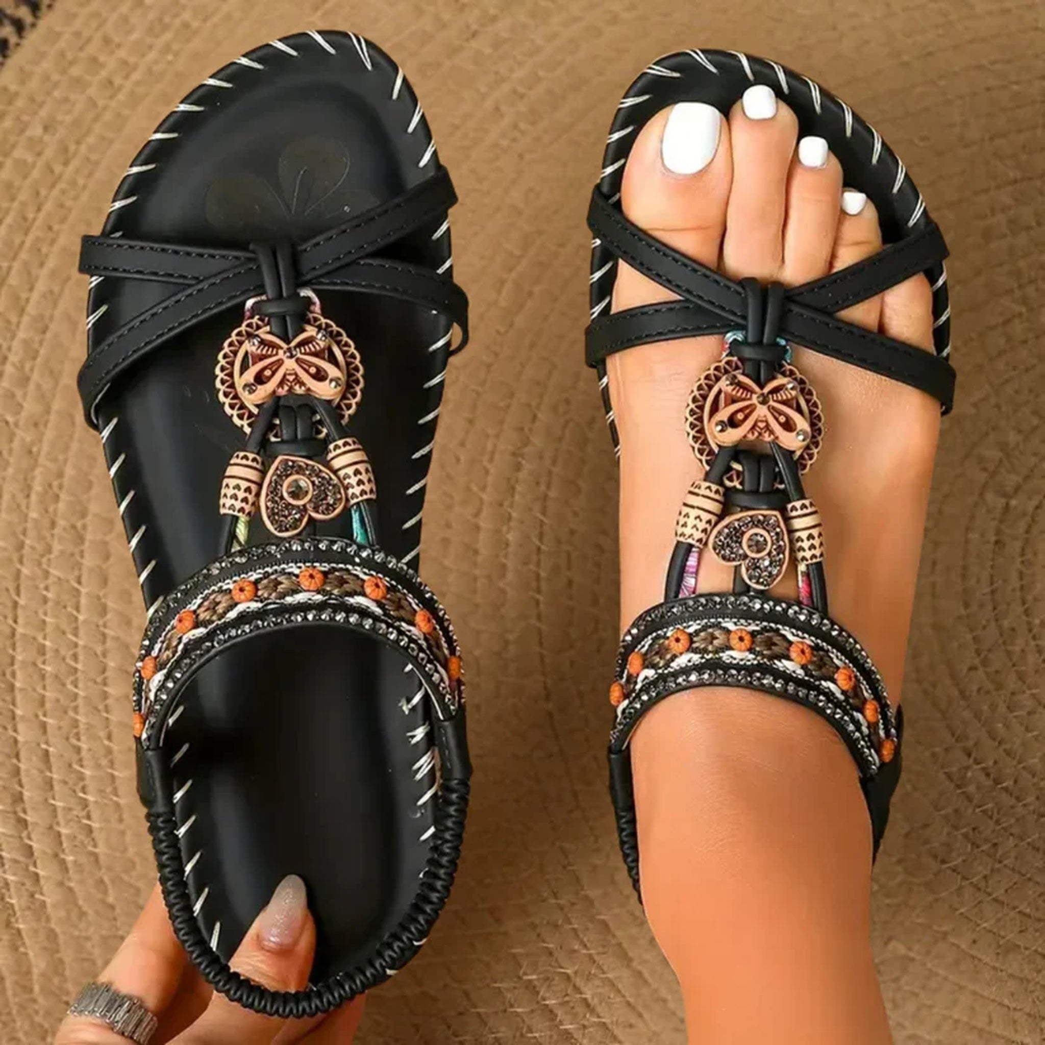 NADA | SANDALIAS ORTOPEDICAS DE ESTILO IBICENCO PARA MAYOR COMODIDAD Y ELEGANCIA