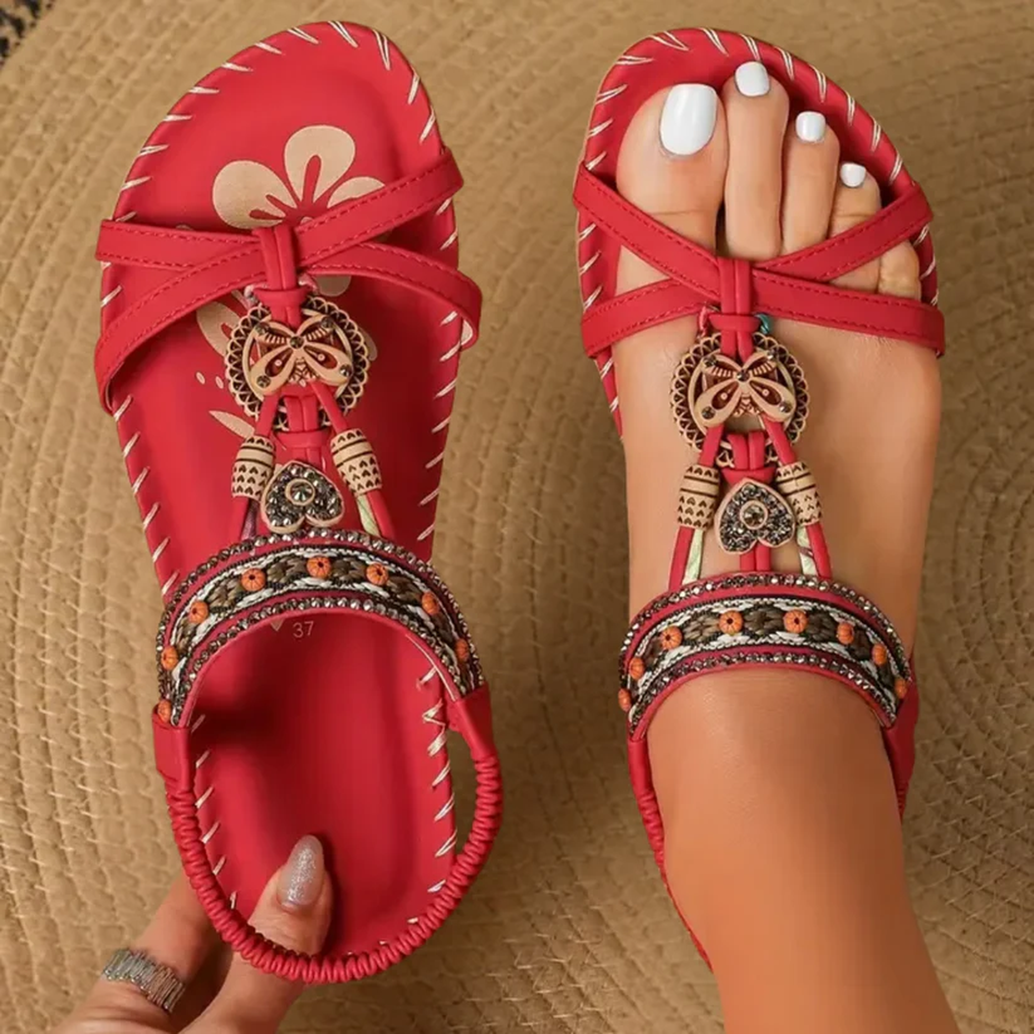 NADA | SANDALIAS ORTOPEDICAS DE ESTILO IBICENCO PARA MAYOR COMODIDAD Y ELEGANCIA