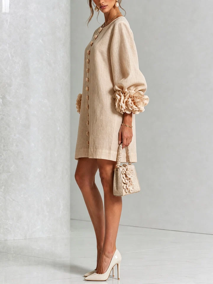 LOLA | MINIVESTIDO CON ESTAMPADO FLORAL Y CIERRE DE BOTONES