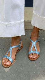 LUCIA| SANDALIAS DORADAS SOL DE VERANO